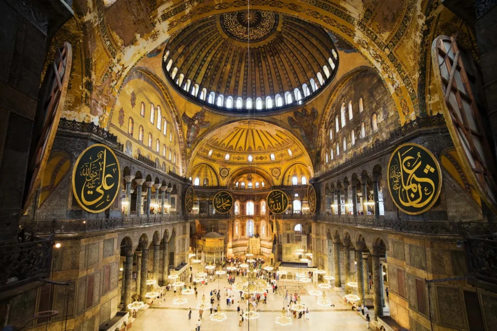 Ayasofya ve Topkapı Sarayı Yakınındaki En İyi Oteller