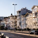 Which Hidden Architectural Gems Await in Sultanahmet’s Streets?